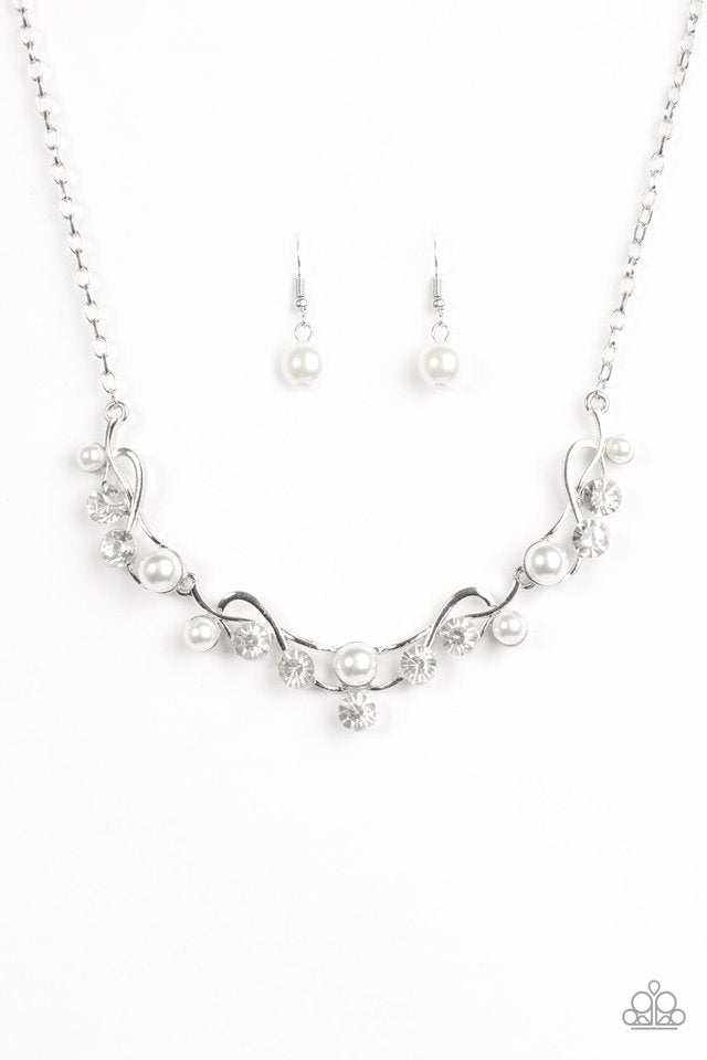 Paparazzi tie the outlet knot white necklace