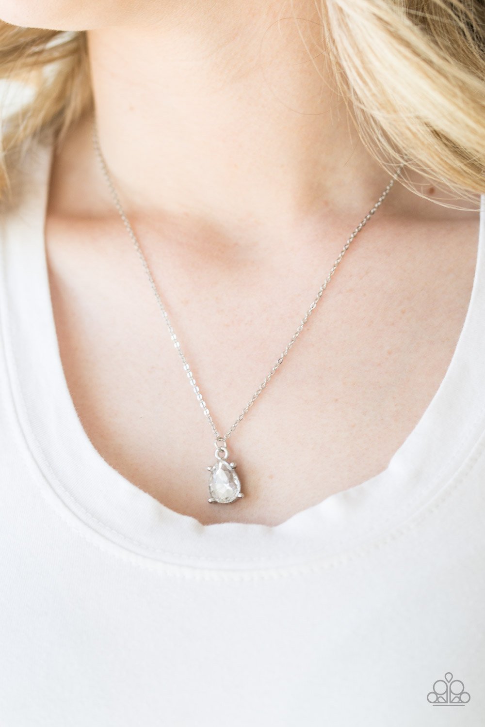 Classy Classicist White Paparazzi Necklace