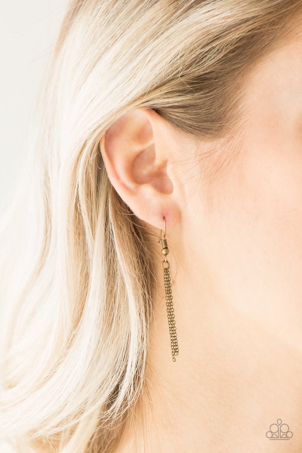 Deco Decadence - Brass Paparazzi Necklace