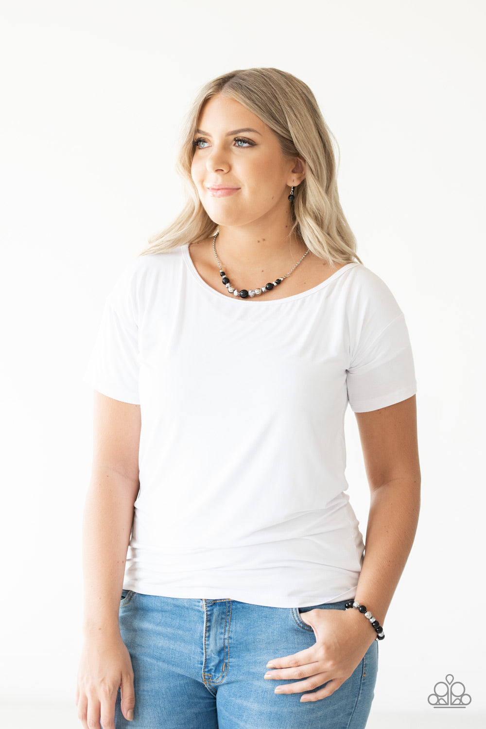 Very VIP -Black Paparazzi Bracelet