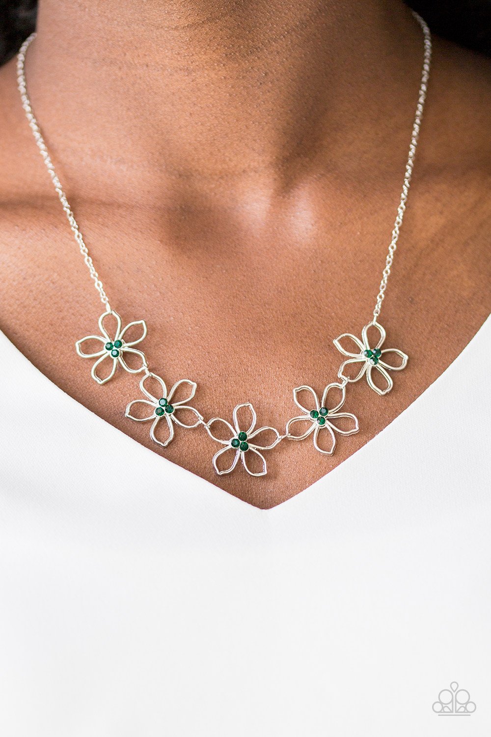 Hoppin Hibiscus Green Paparazzi Necklace