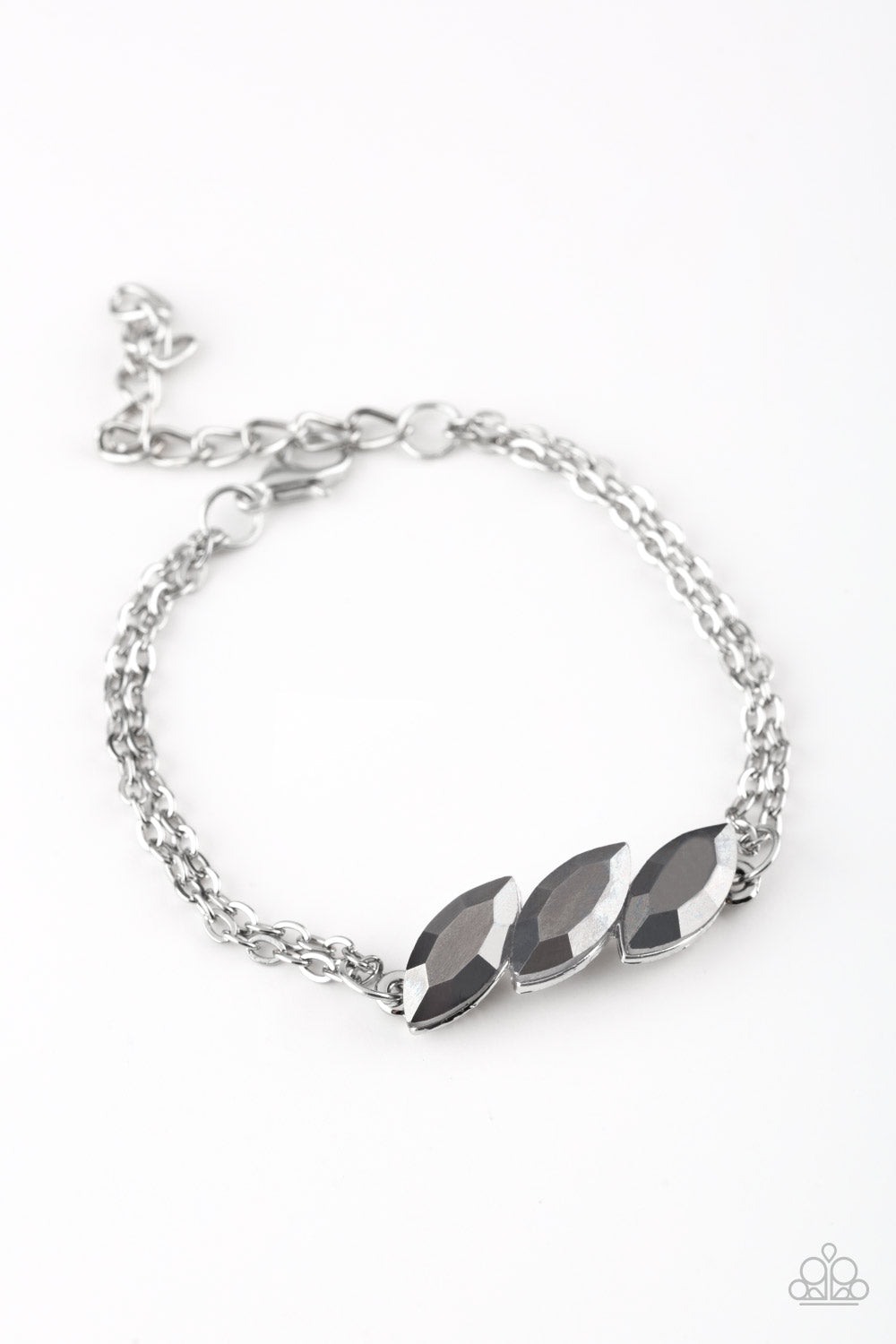 Pretty Priceless - Silver Paparazzi Bracelet
