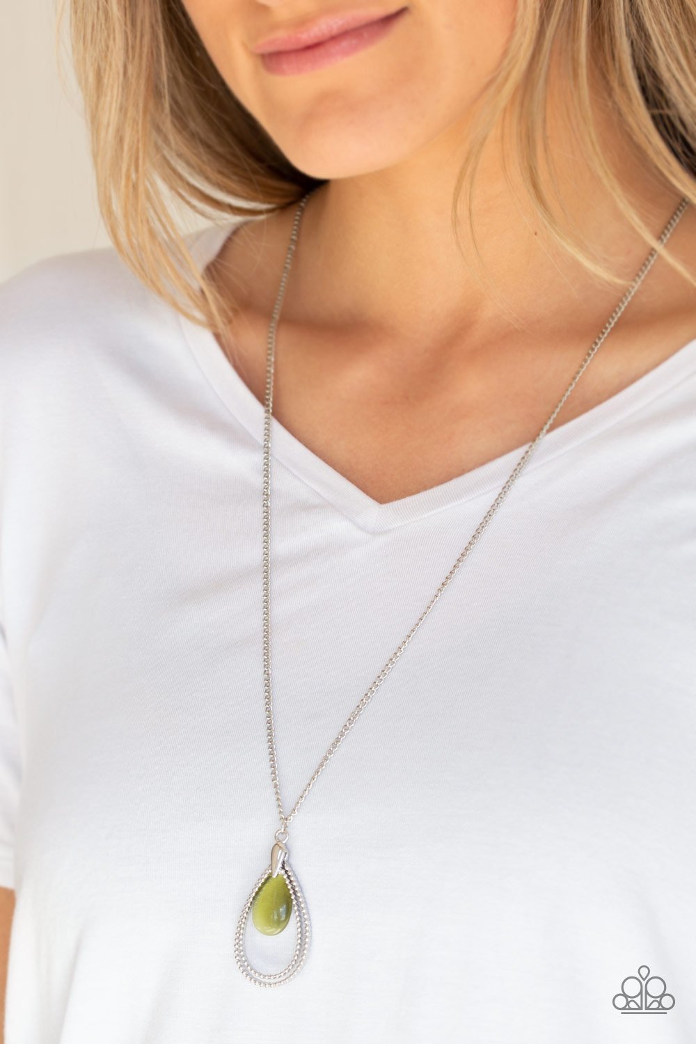 Teardrop Tranquility - Green Paparazzi Necklace
