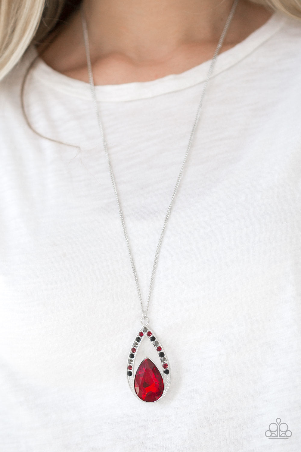 Notorious Noble - Multi Paparazzi Necklace