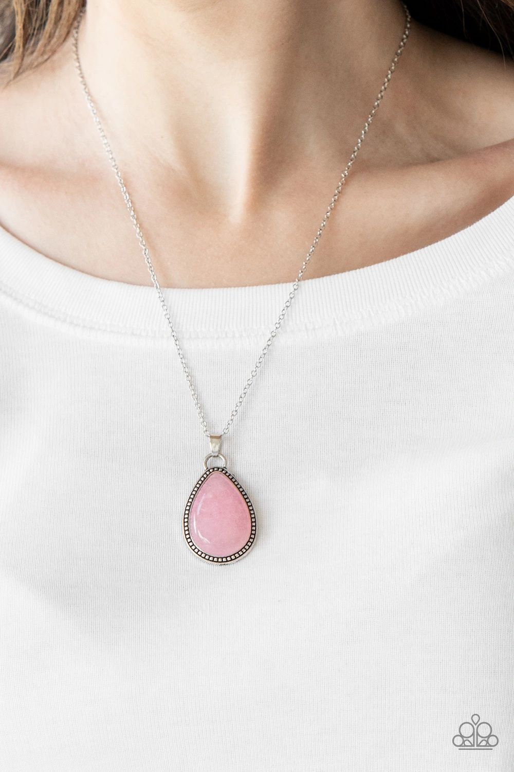 On The Home Frontier Pink Paparazzi Necklace