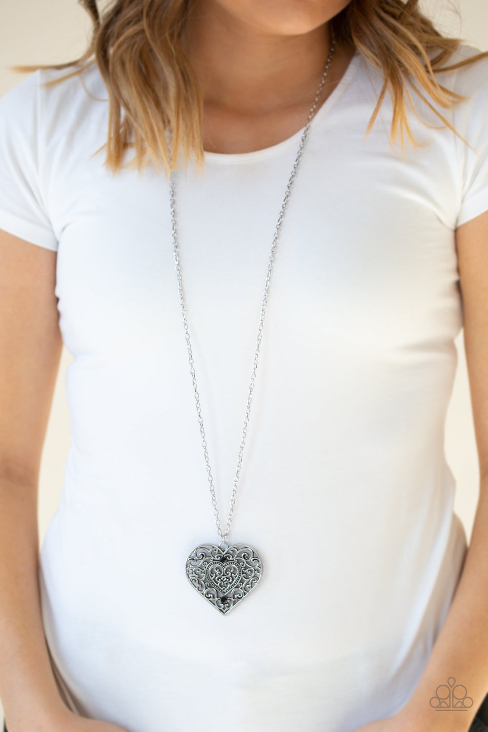 Classic Casanova Black Paparazzi Necklace