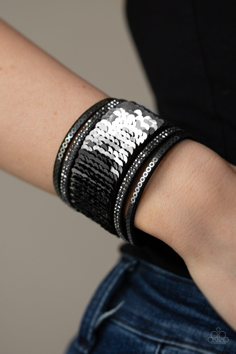 Heads Or MERMAID Tails - Black Paparazzi Bracelet