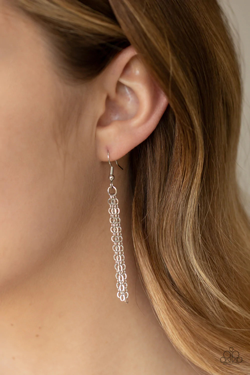 Braking Out Of My Shell - Silver Paparazzi Necklace