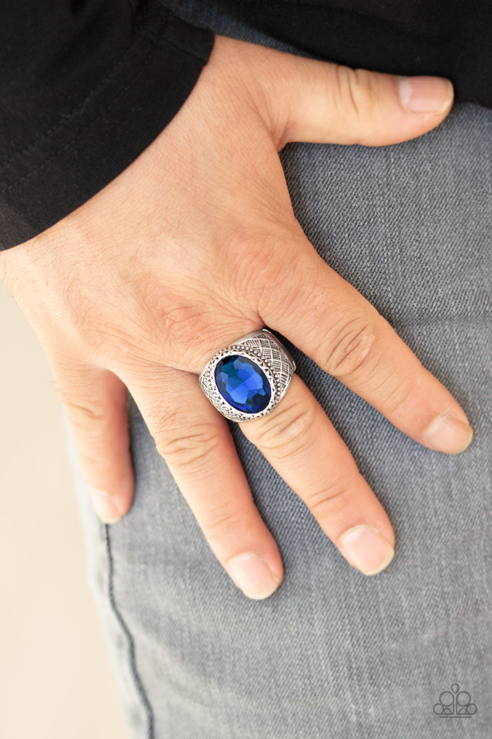 Pro Bowl - Blue Paparazzi Urban Ring