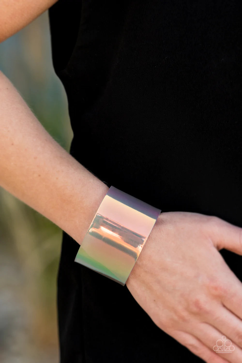 Holographic Aura Multi Paparazzi Bracelet