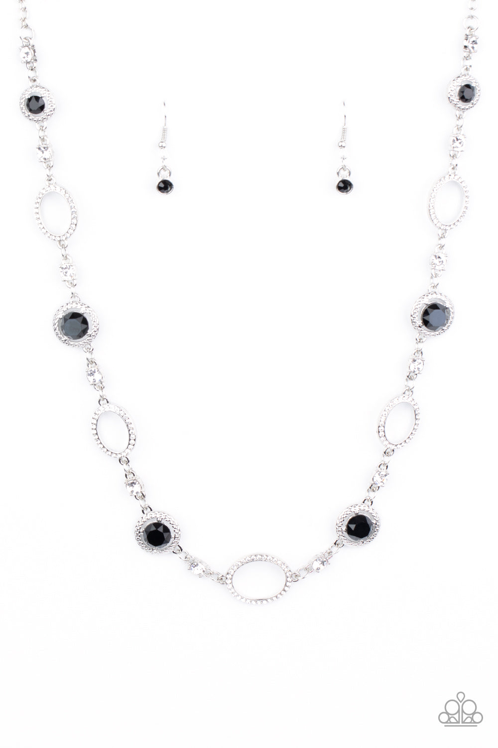 Pushing Your LUXE - Black Paparazzi Necklace