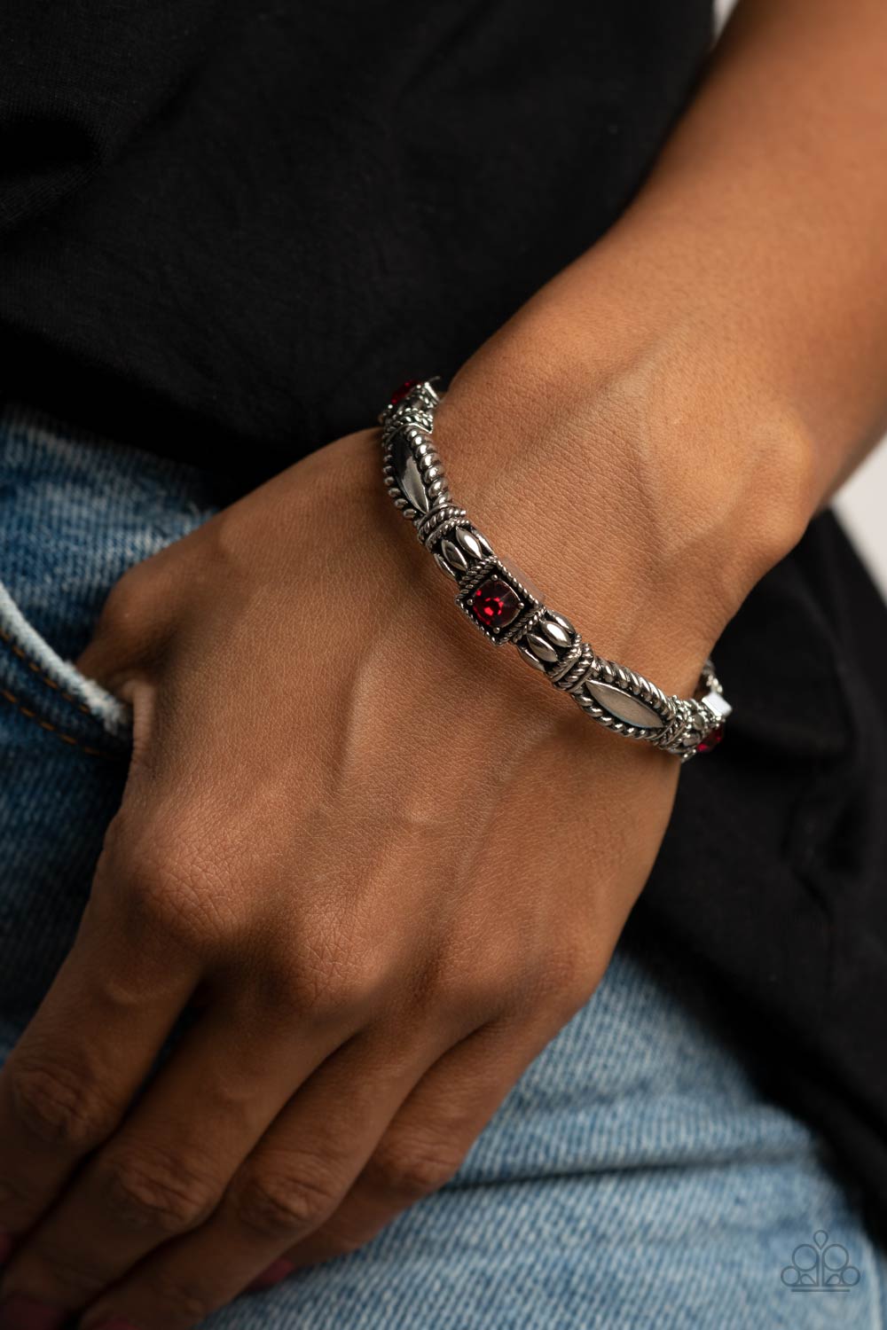 Get This GLOW On The Road - Red Paparazzi Bracelet