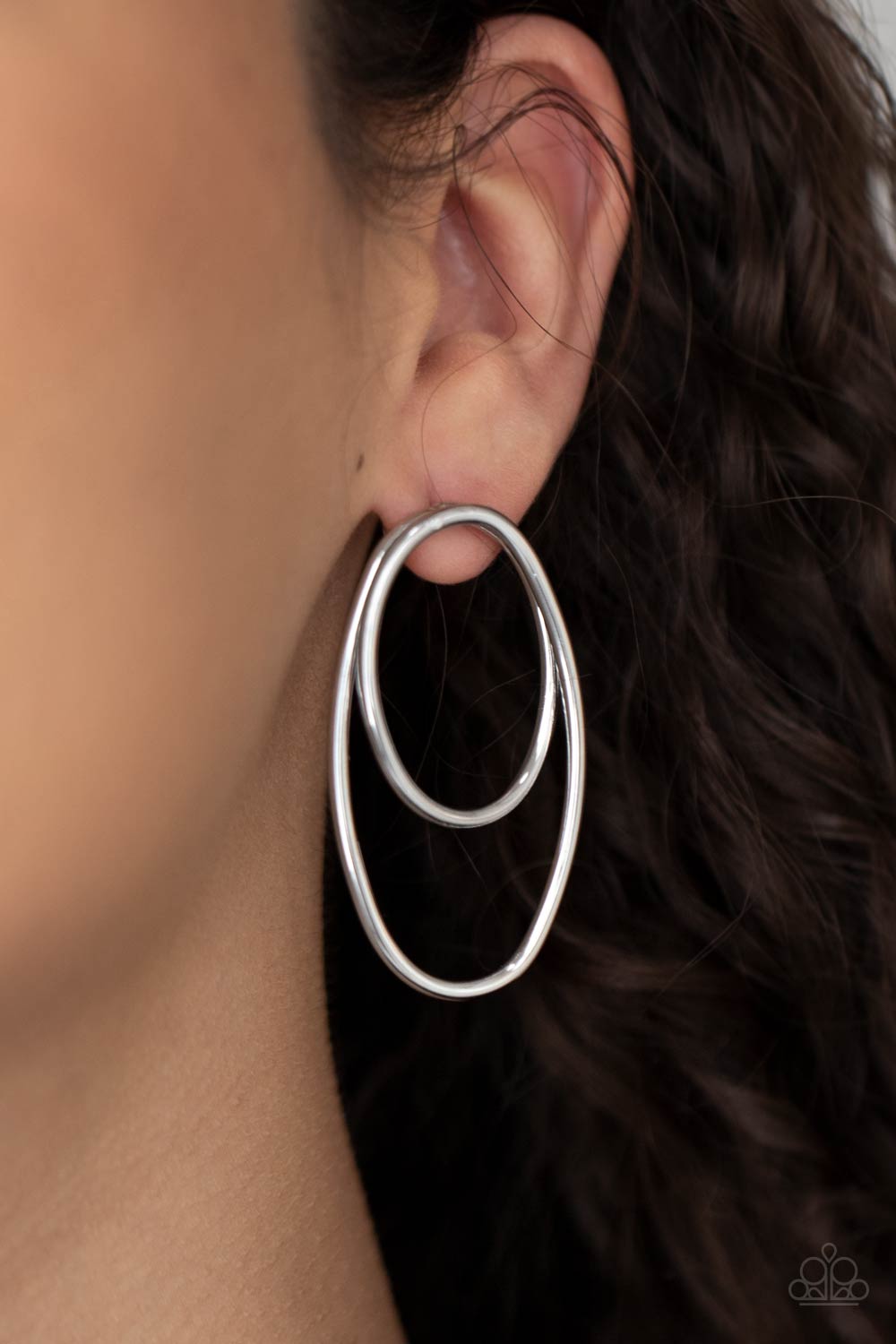 So OVAL-Dramatic - Silver Paparazzi Earrings