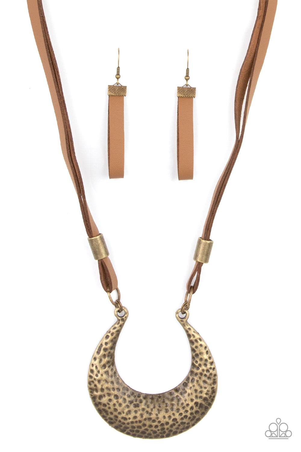 Majorly Moonstruck - Brass Paparazzi Necklace