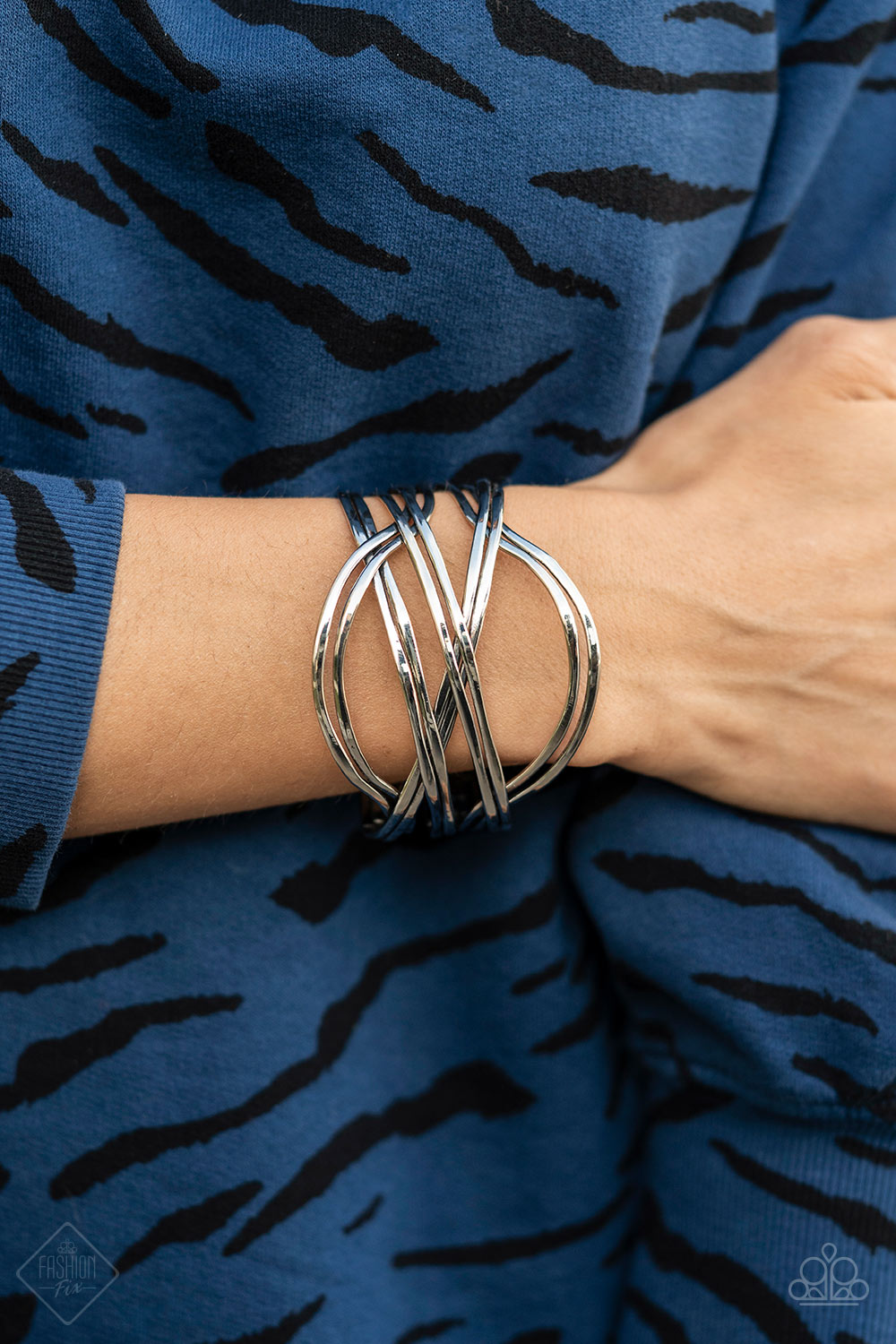Hautely Hammered - Silver Paparazzi Bracelet