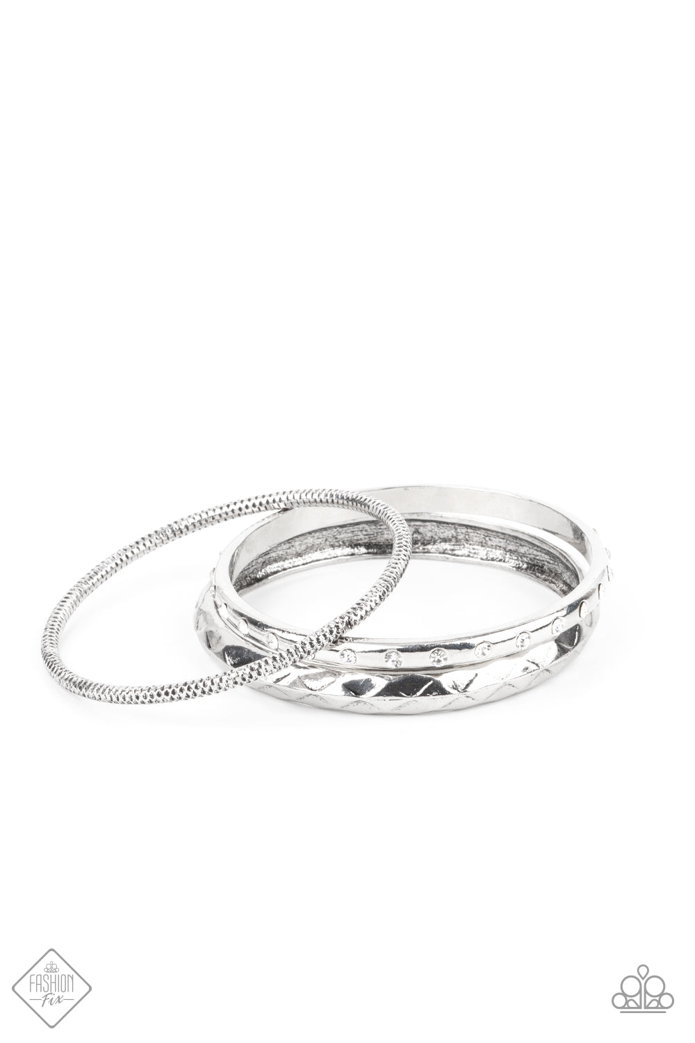 Confidently Curvaceous - White Paparazzi Bracelet