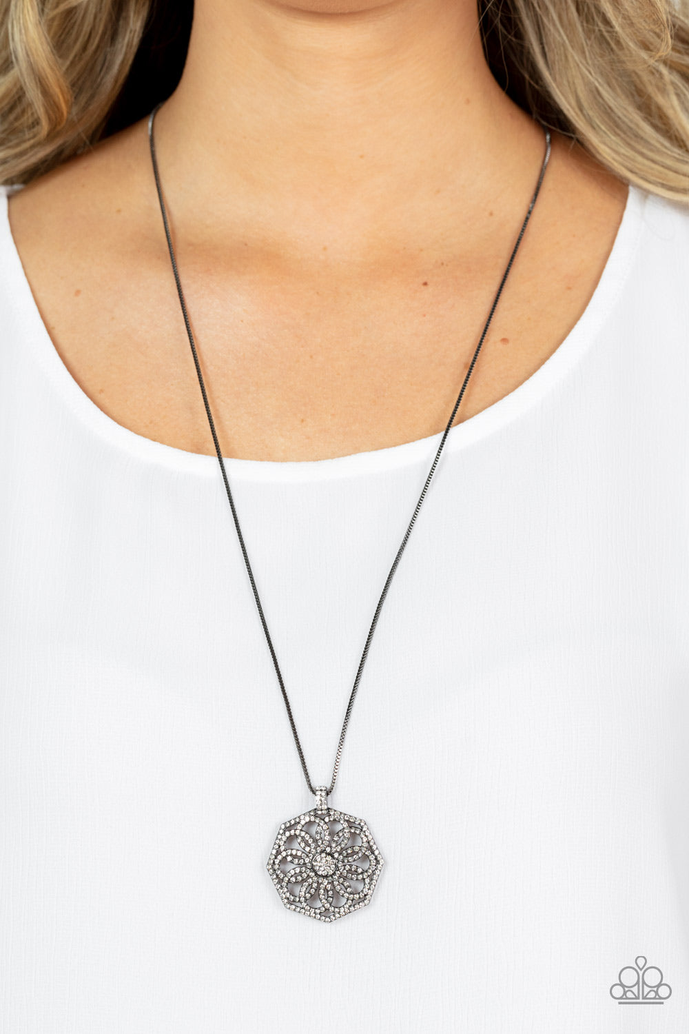 Botanical Bling - Black Paparazzi Necklace