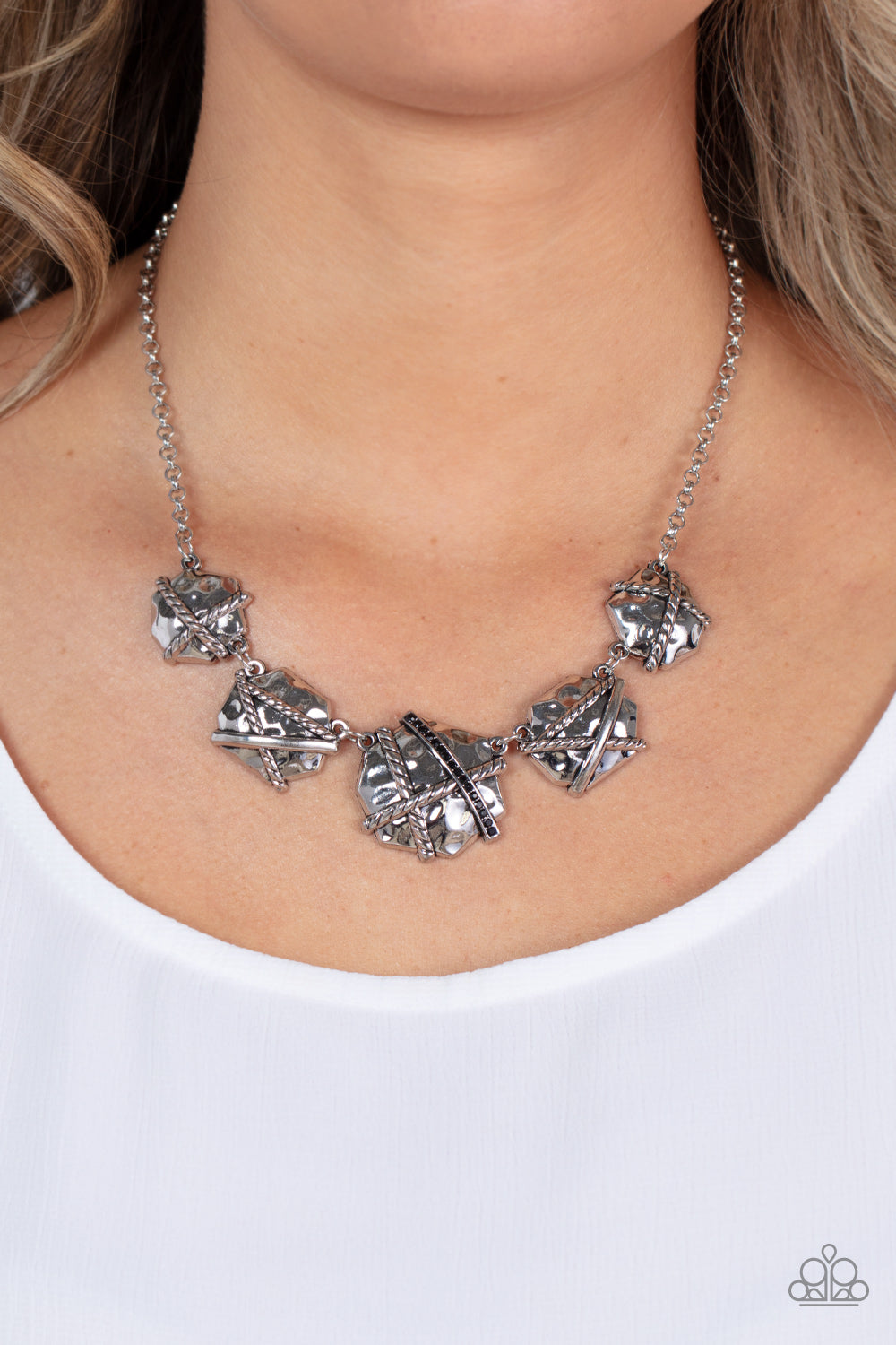 Keep Guard - Black Paparazzi Necklace