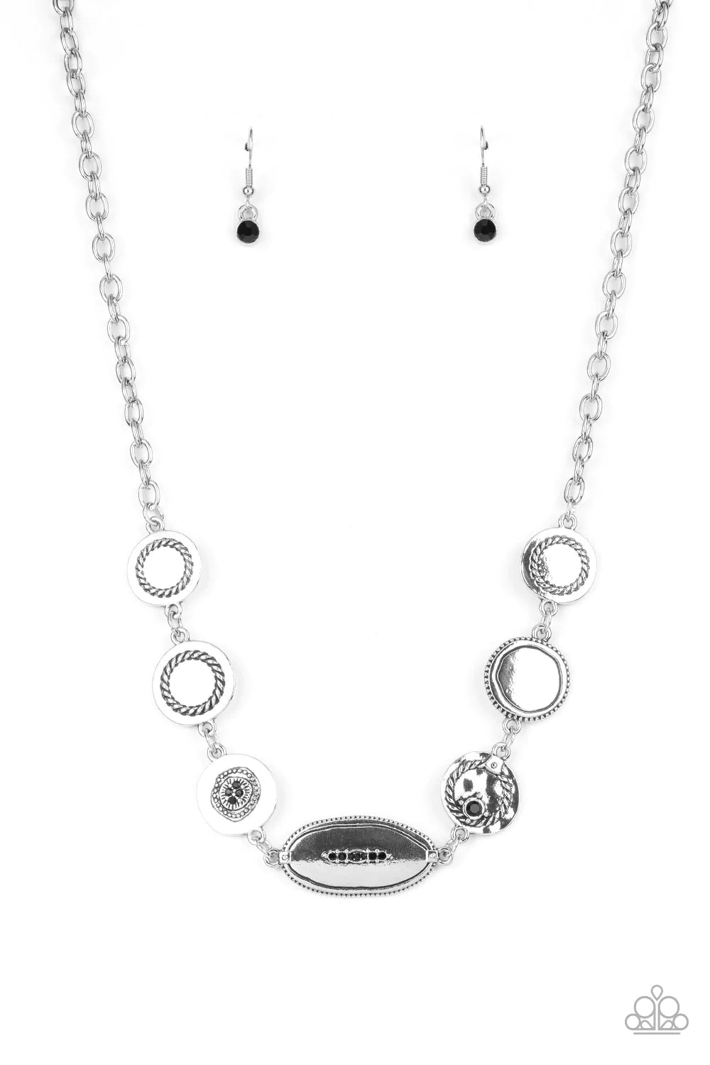 Uniquely Unconventional Black Paparazzi Necklace