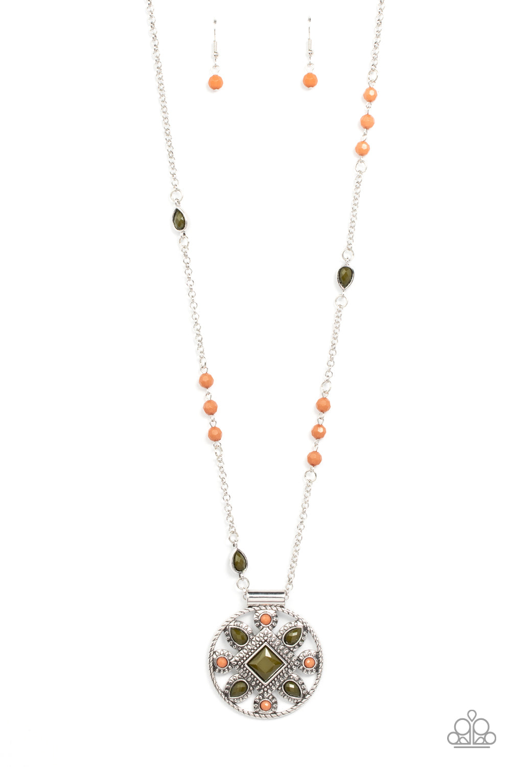 Sierra Showroom - Green Paparazzi Necklace