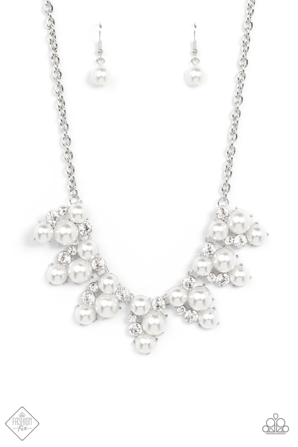 Renown Refinement - White Paparazzi Fashion Fix Necklace