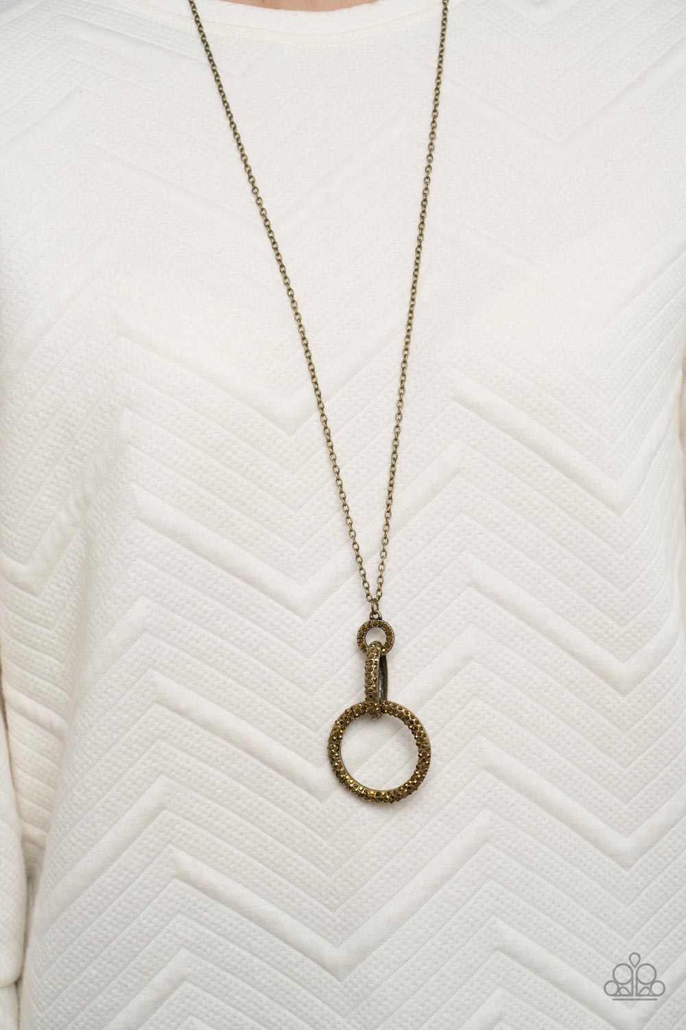 Radiant Ringleader - Brass Paparazzi Necklace