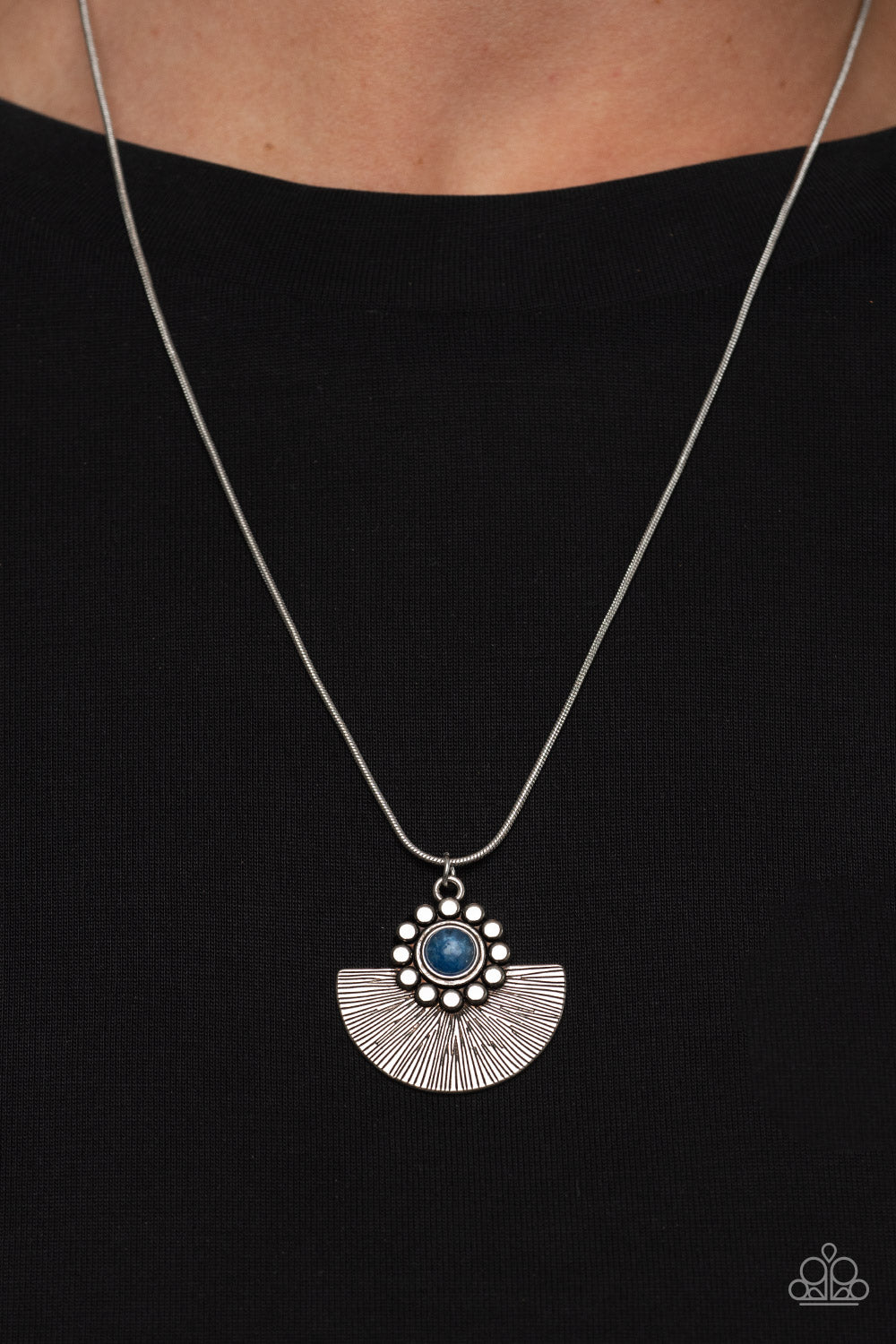 Magnificent Manifestation - Blue Paparazzi Necklace