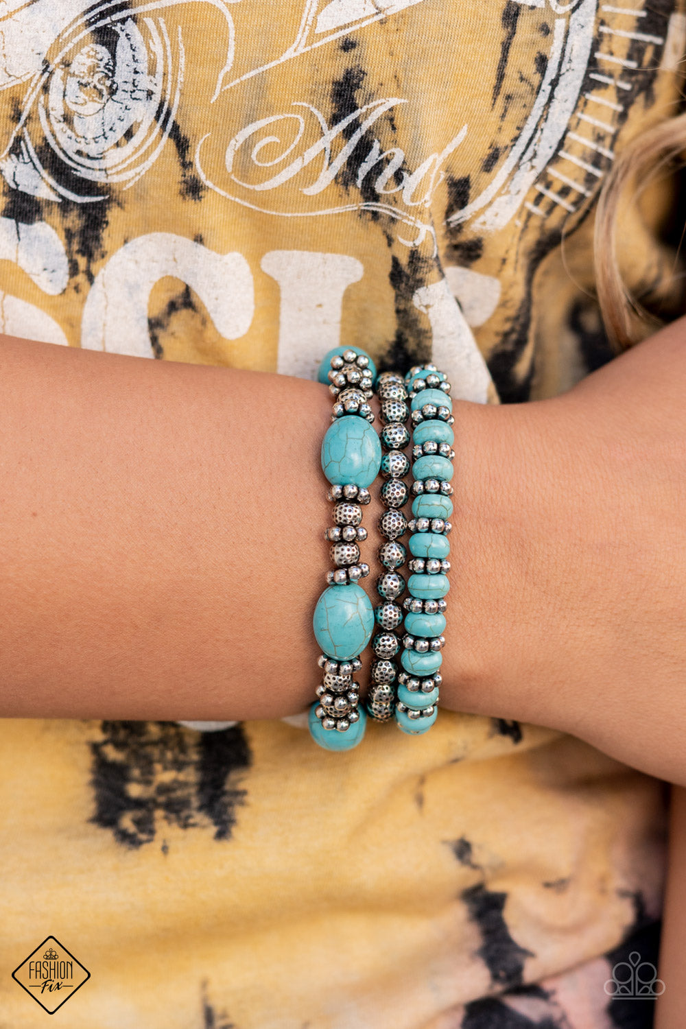 Take By SANDSTORM - Blue Paparazzi Exclusive Fashion Fix Bracelet