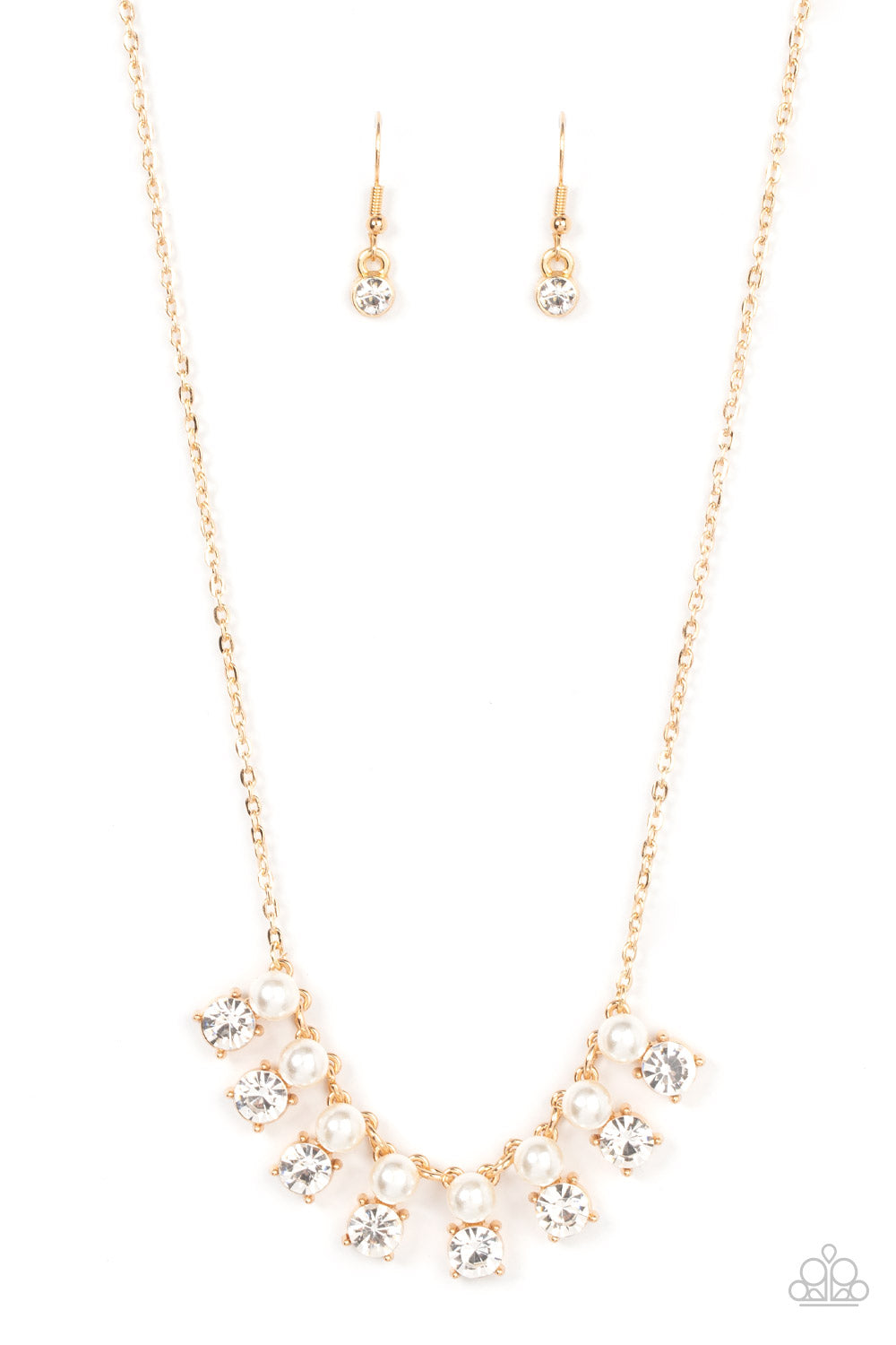 Dashingly Duchess - Gold Paparazzi Necklace