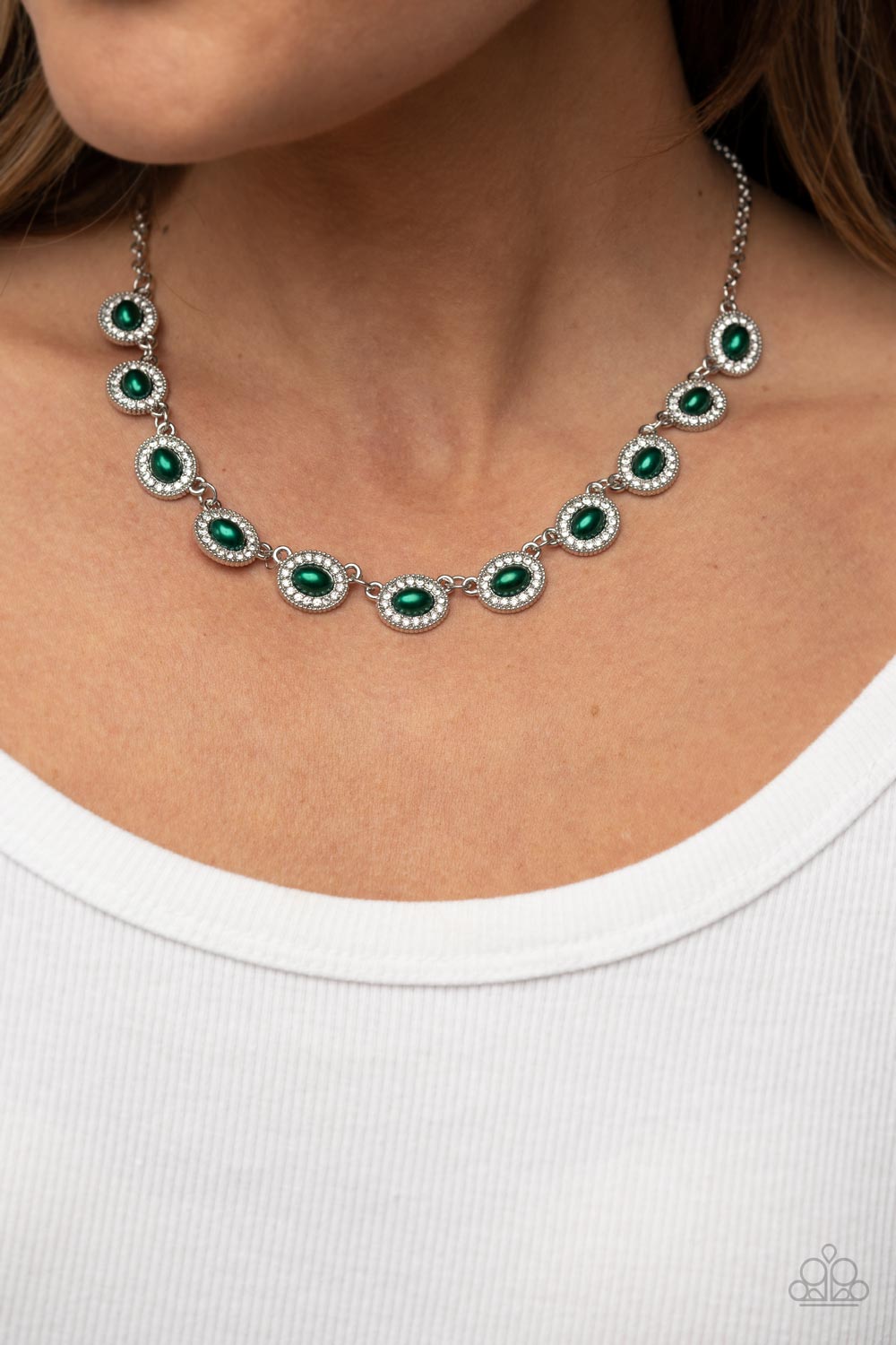 Modest Masterpiece - Green Paparazzi Necklace