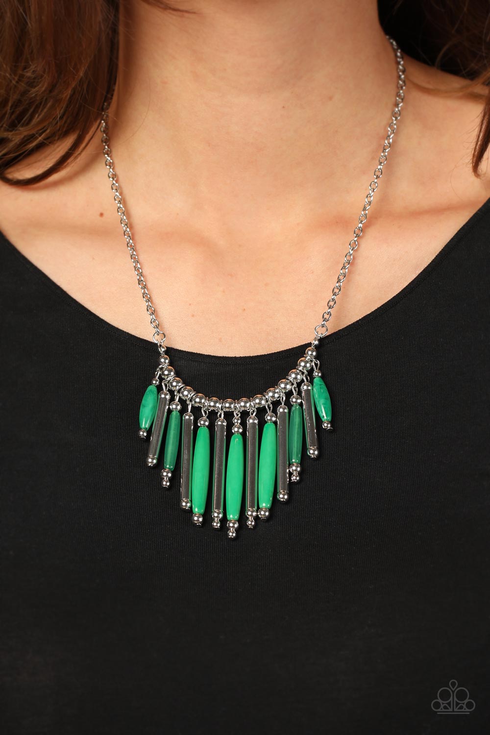 Bohemian Breeze - Green Paparazzi Necklace