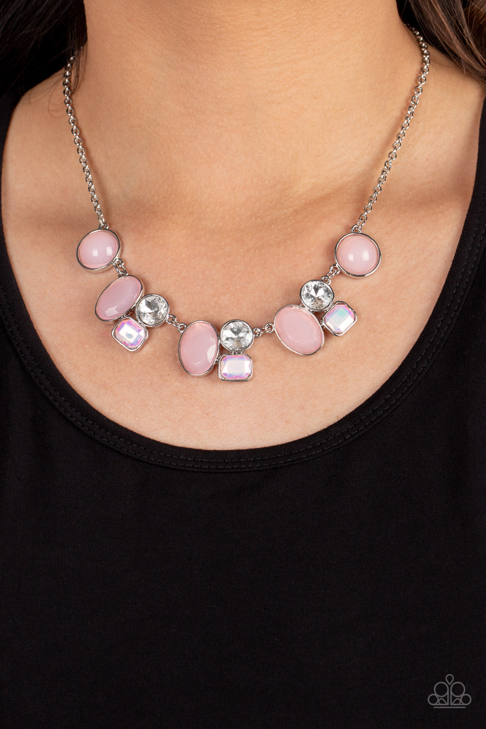 Fantasy World - Pink Paparazzi Necklace