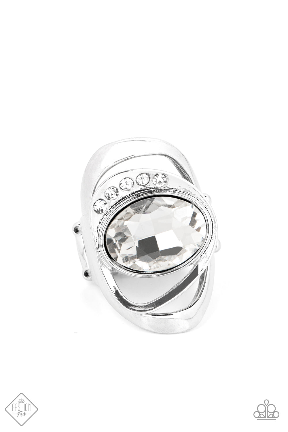 Mountain View Meadow White Paparazzi Fashion Fix Ring