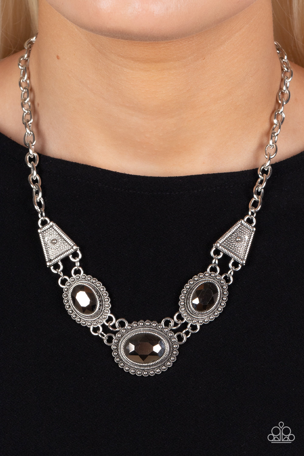 Textured TRAPEZOID - Silver Paparazzi Necklace