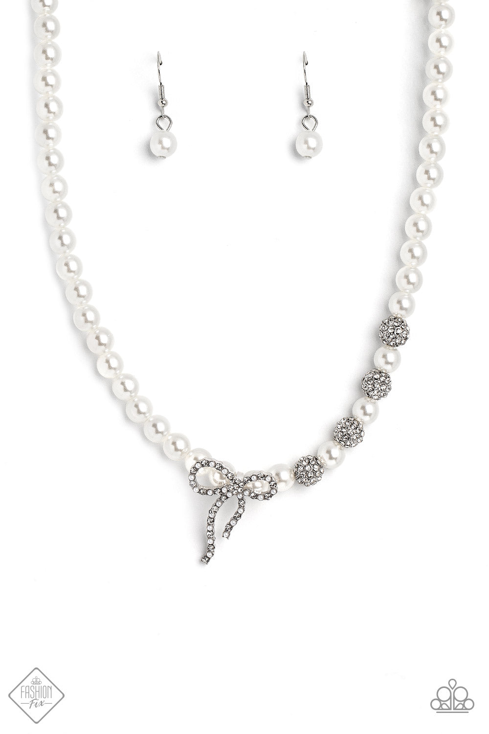Classy Cadenza - White Paparazzi Fashion Fix Necklace