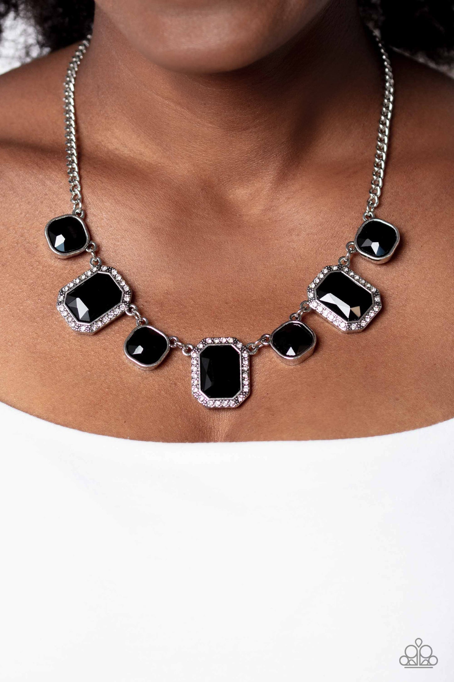 Royal Rumble - Black Paparazzi Necklace