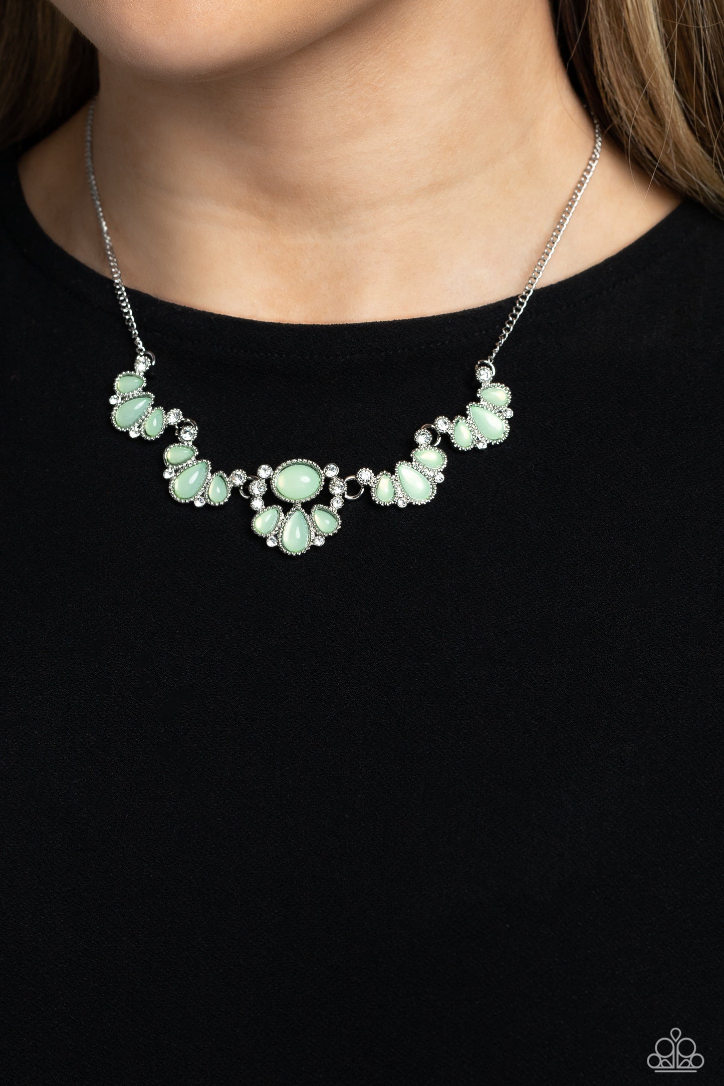 Dancing Dimension - Green Paparazzi Necklace