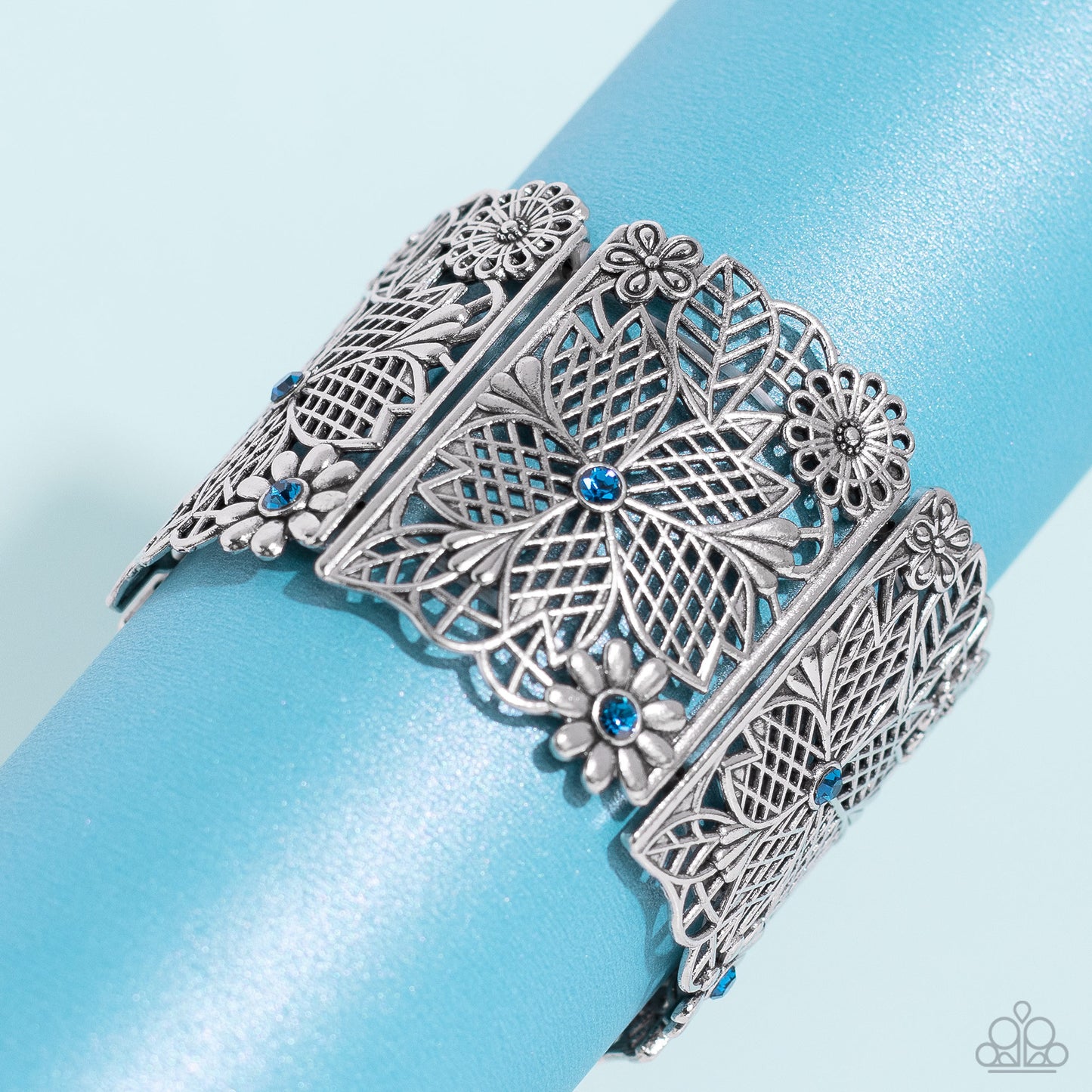 Garden City - Blue Paparazzi Bracelet