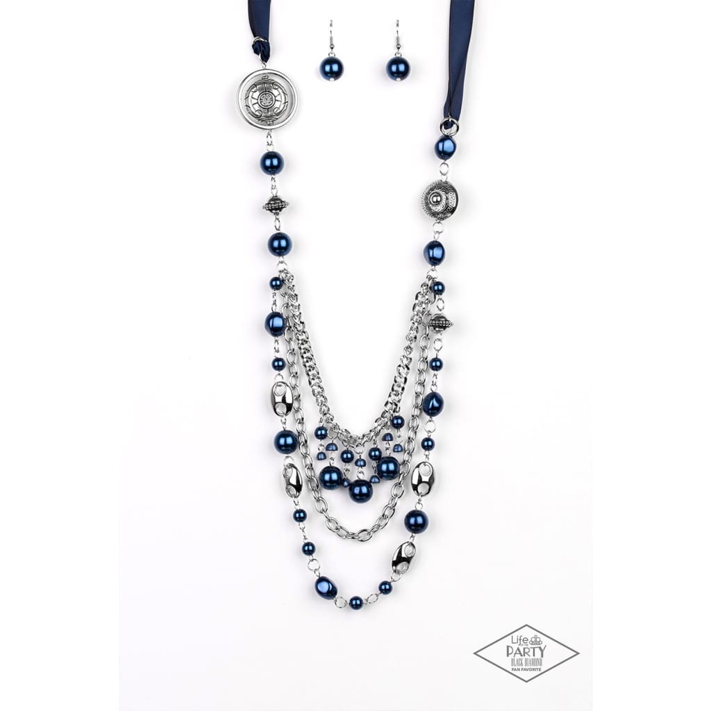 All The Trimmings Blue Paparazzi Blockbuster Necklace