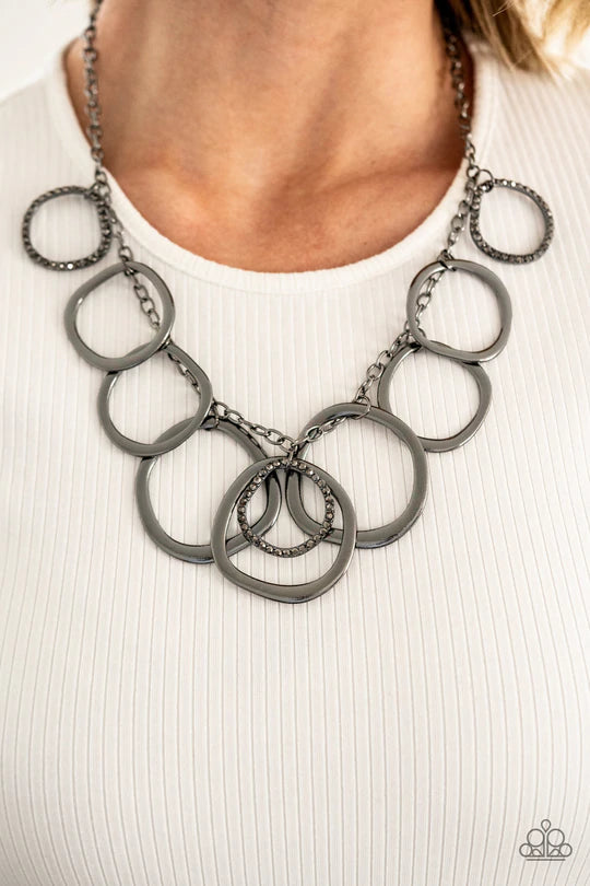 Dizzy With Desire - Black Paparazzi Necklace