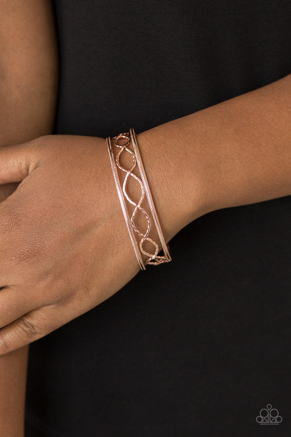 Metal Manic Rose Gold Paparazzi Bracelet