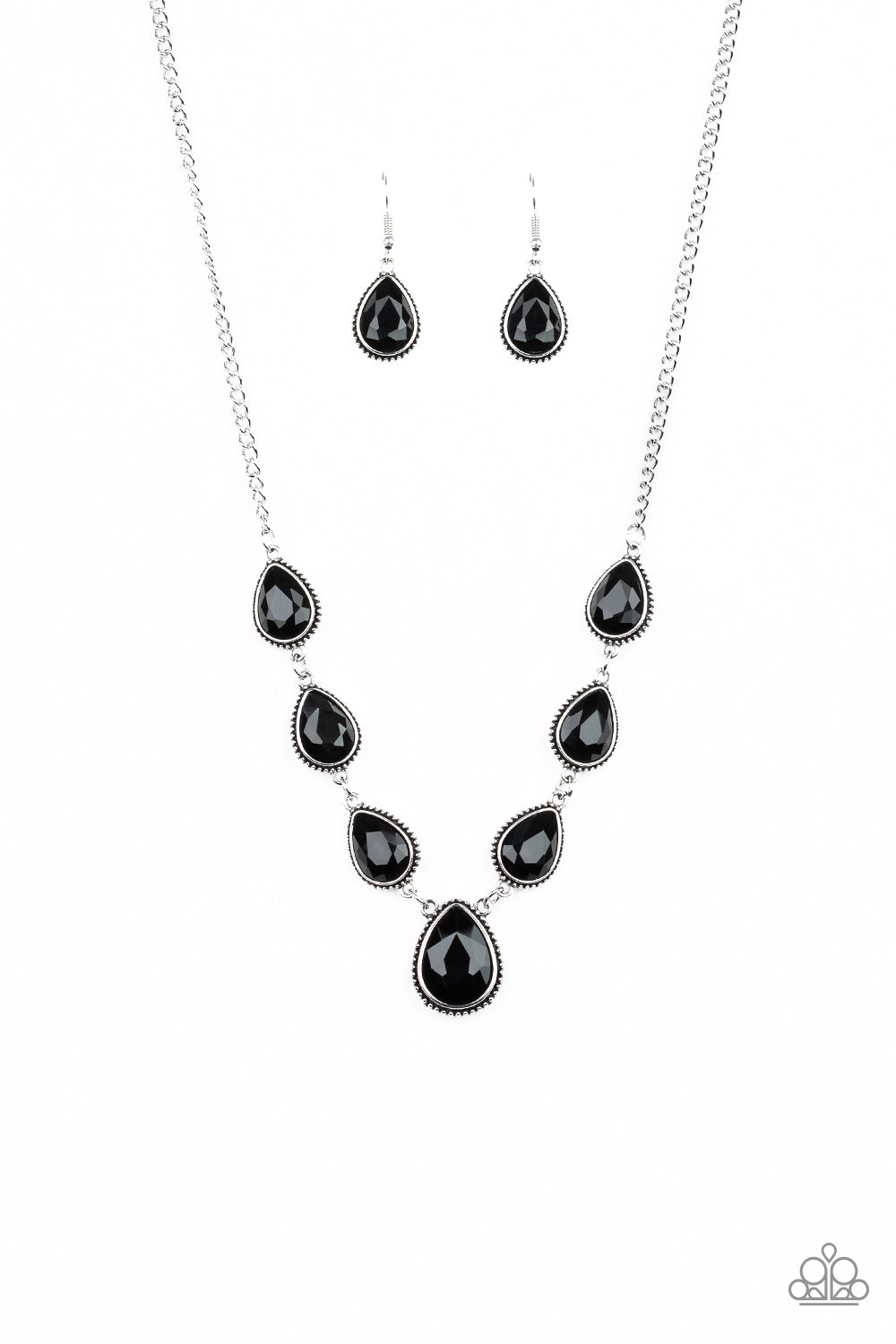 Paparazzi Socialite Social Black Necklace