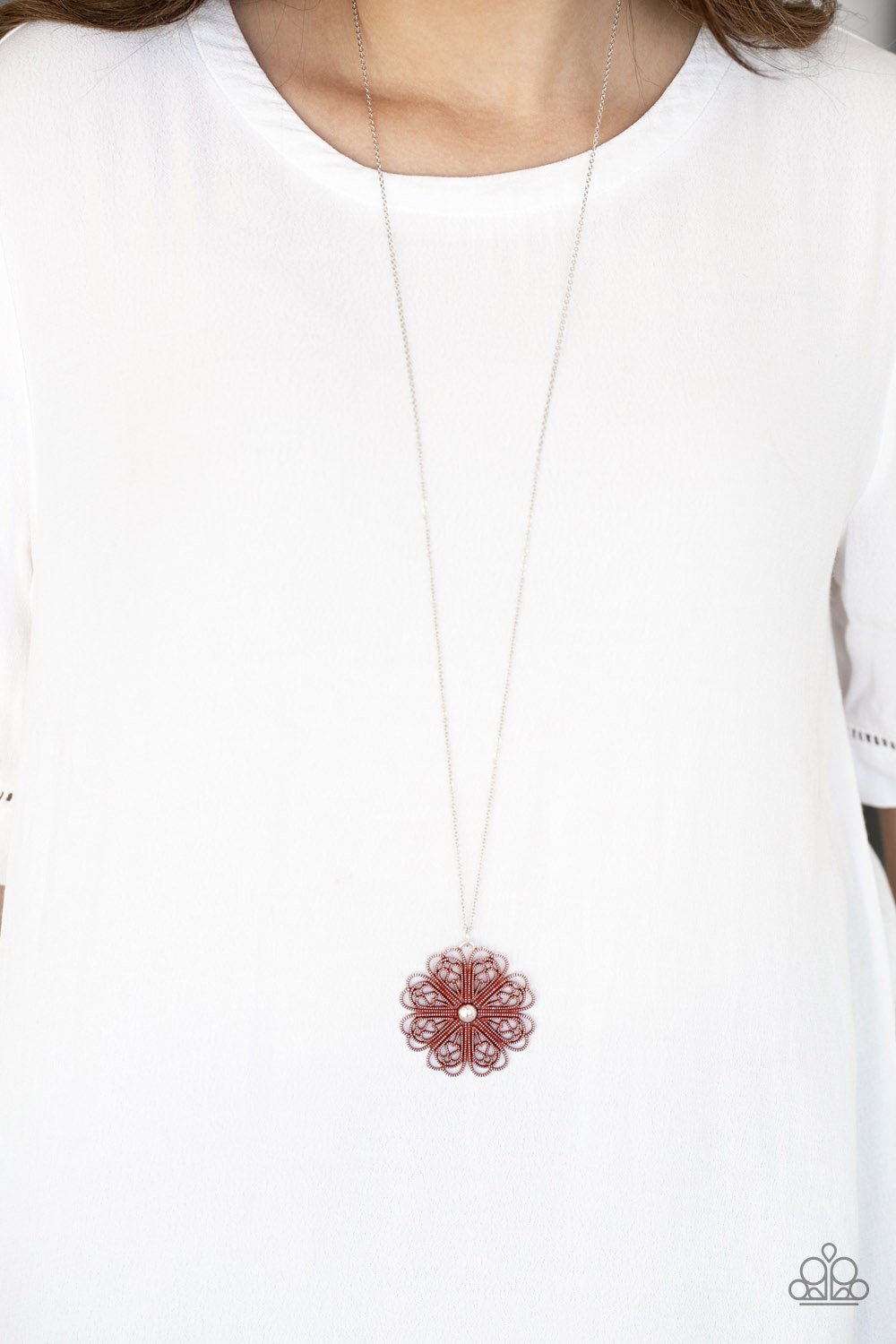 Spin Your Pinwheels Red Paparazzi Necklace