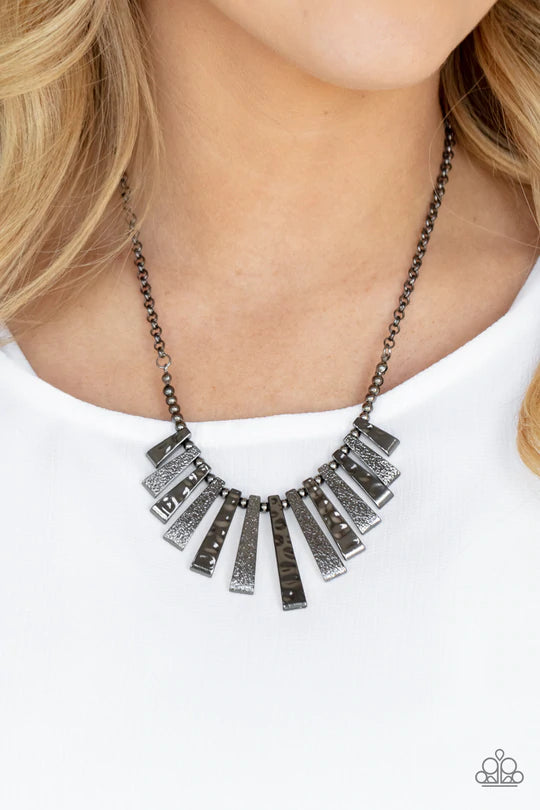 The MANE Course - Black Paparazzi Necklace