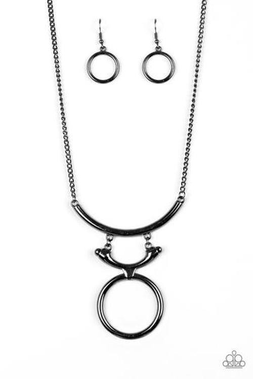Walk Like An Egyptian - Black Paparazzi Necklace