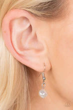 Modern Marina Pink Paparazzi Necklace