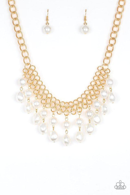 5th Avenue Fleek gold Necklace