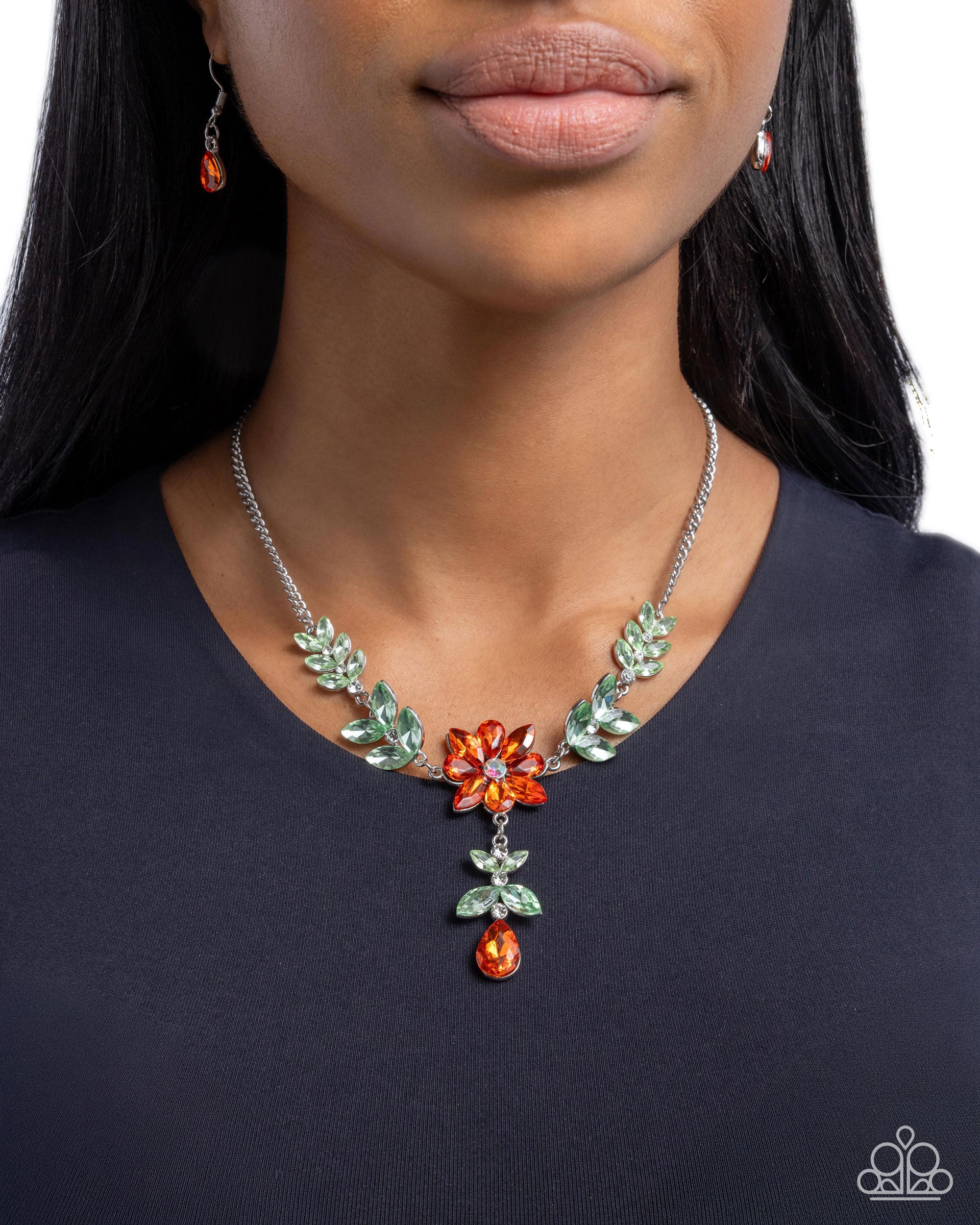 Bouquet Backdrop - Orange Necklace 
