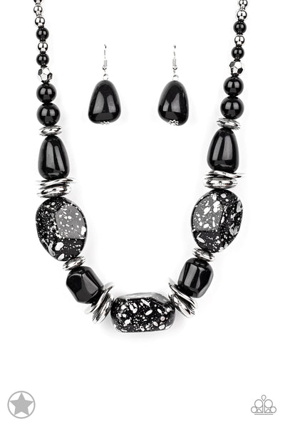 In Good Glazes - Black Paparazzi Blockbuster Necklace