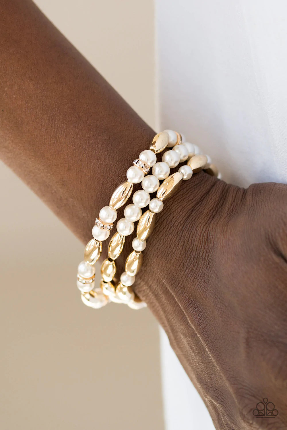 Chic Contender Gold Paparazzi Bracelet